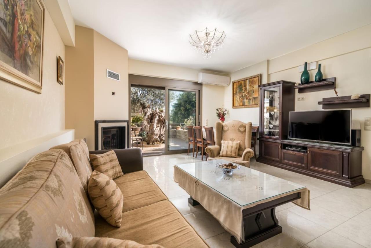 Villa Olive Tree Пицидия Экстерьер фото