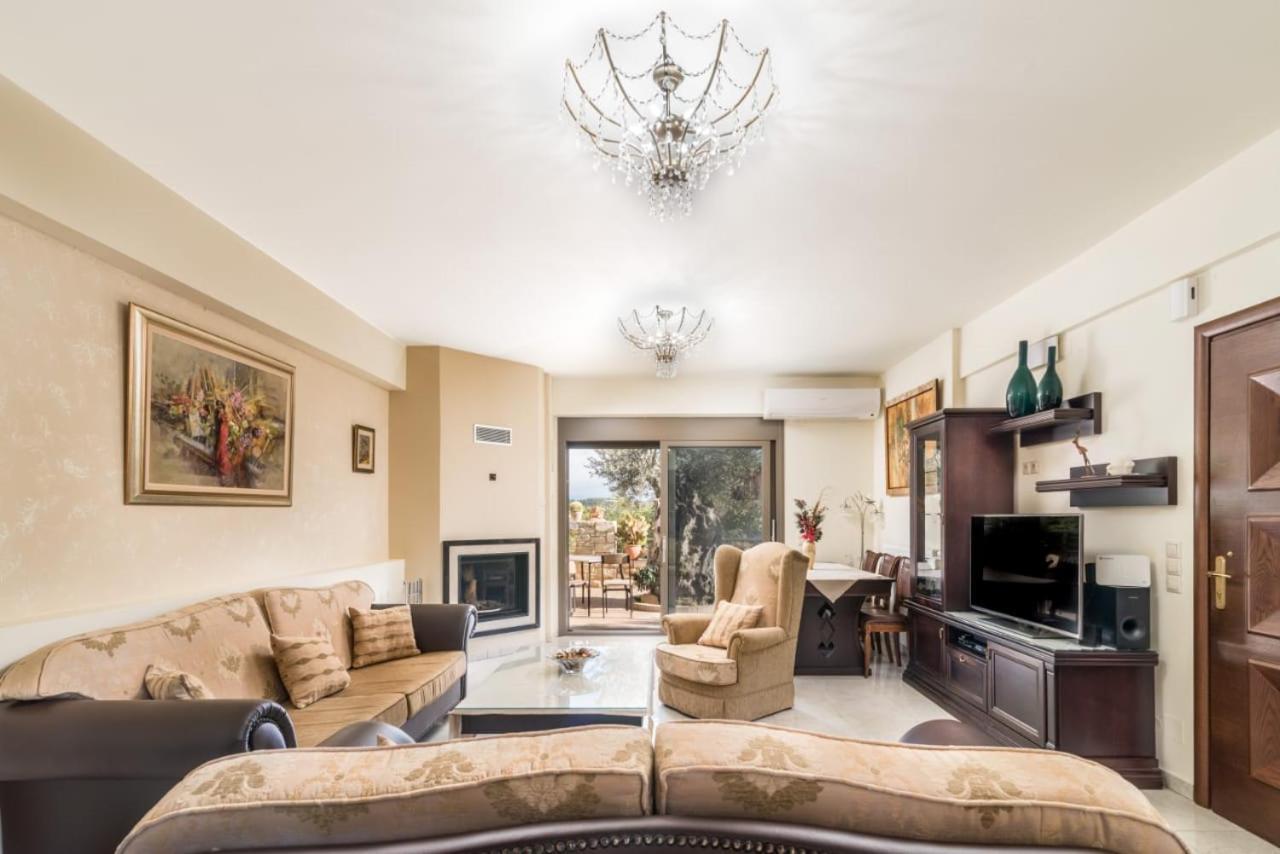 Villa Olive Tree Пицидия Экстерьер фото